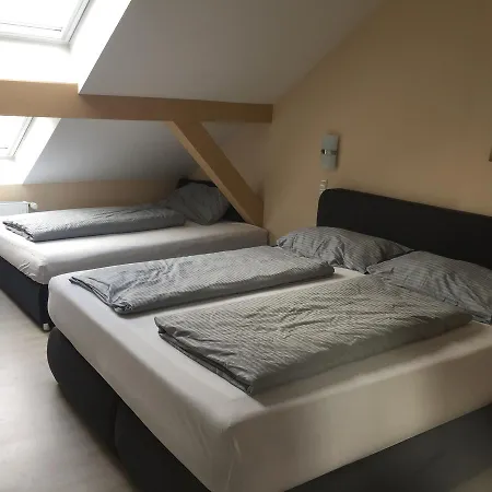 Amy Otel Regensburg