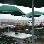 Amy Hotel 2*