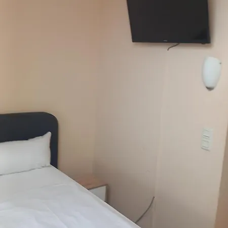 Amy 2* Řezno