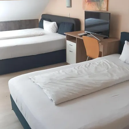 Hotel Amy 2*