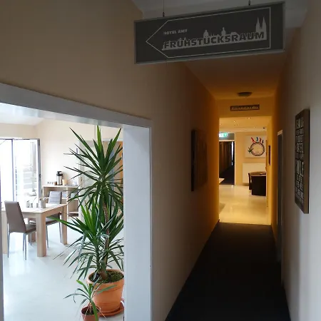 Amy Hotel 2*