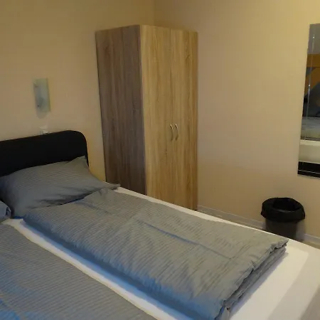 Amy Hotel 2*