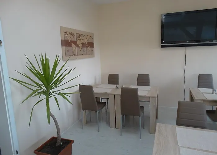 Amy 2* Ρέγκενσμπουργκ