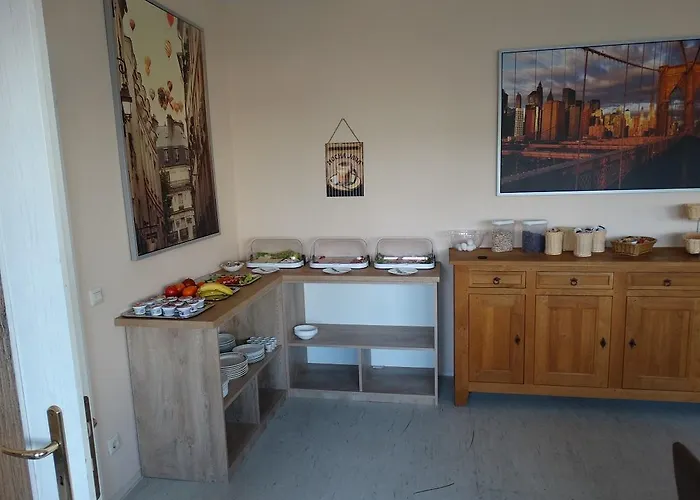 Amy 2* Ρέγκενσμπουργκ